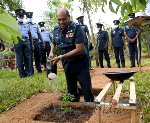 Commander's Inspection of SLAF Station Morawewa for the Year 2020