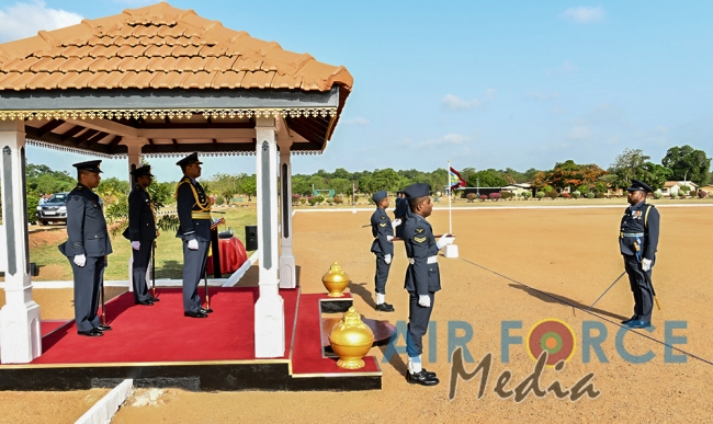 Commander’s Inspection of SLAF Station Morawewa