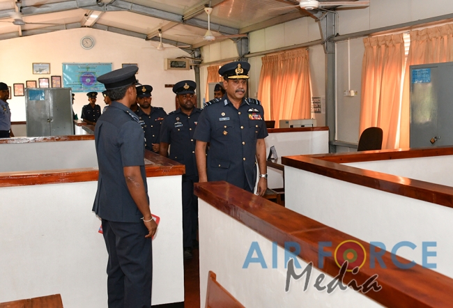 Commander’s Inspection of SLAF Station Morawewa