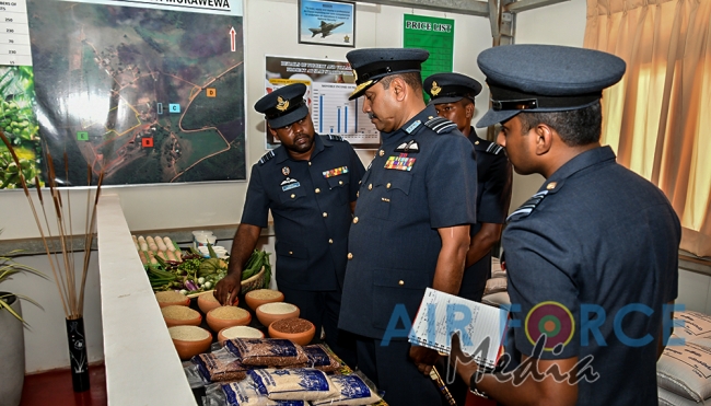 Commander’s Inspection of SLAF Station Morawewa