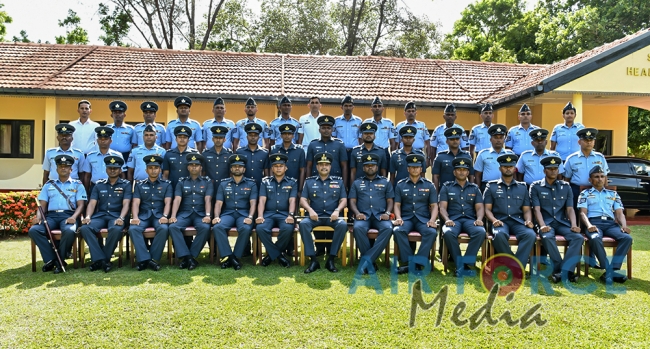 Commander’s Inspection of SLAF Station Morawewa