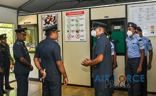 COMMANDER’S
INSPECTION OF SLAF STATION MULLAITIVU