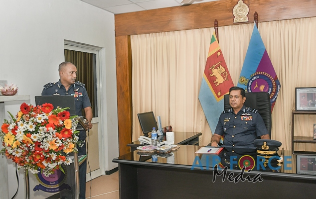 COMMANDER’S
INSPECTION OF SLAF STATION MULLAITIVU