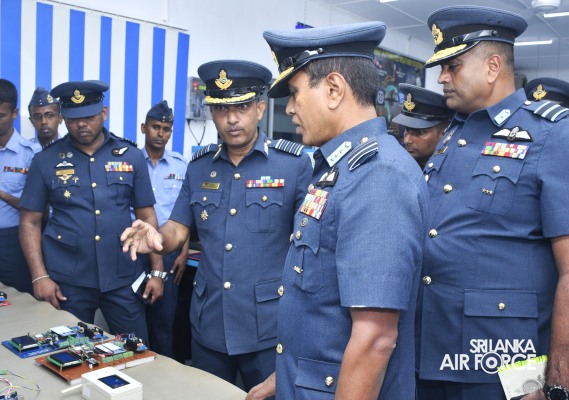 COMMANDER'S INSPECTION AT SLAF BASE RATMALANA