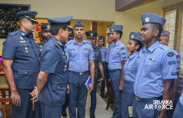 COMMANDER'S INSPECTION AT SLAF BASE RATMALANA