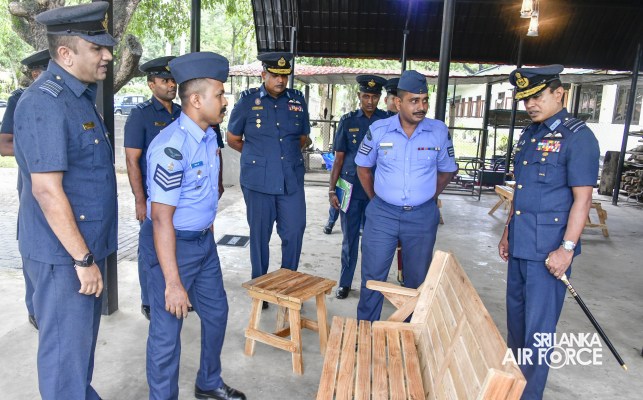 COMMANDER'S INSPECTION AT SLAF BASE RATMALANA