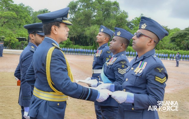 COMMANDER'S INSPECTION AT SLAF BASE RATMALANA
