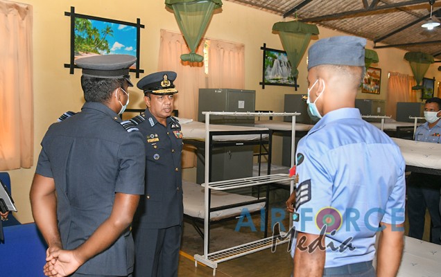 COMMANDER’S INSPECTION OF SLAF STATION SIGIRIYA