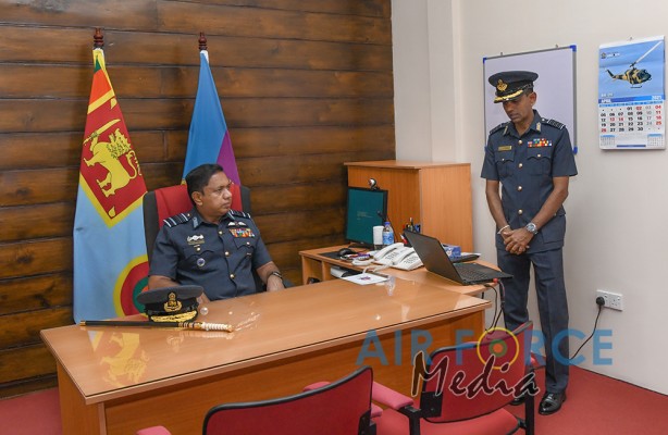 COMMANDER’S INSPECTION OF SLAF STATION SIGIRIYA