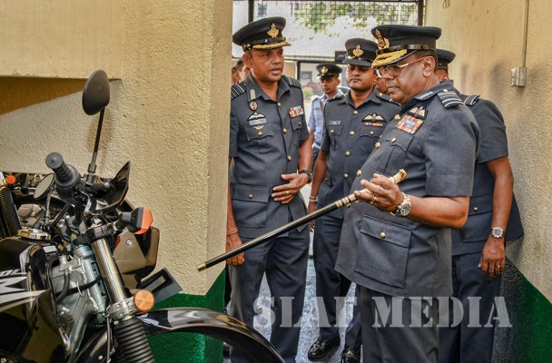 Commander's Inspection of SLAF Station Colombo