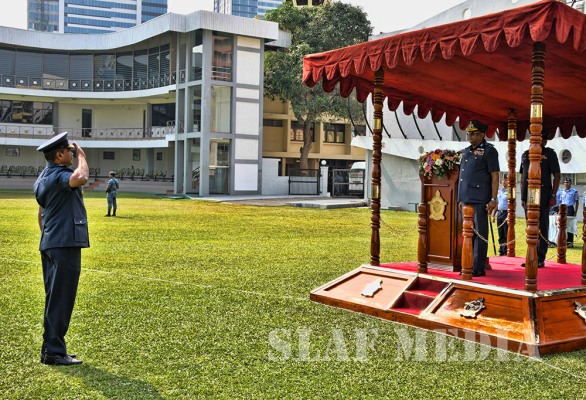 Commander's Inspection of SLAF Station Colombo