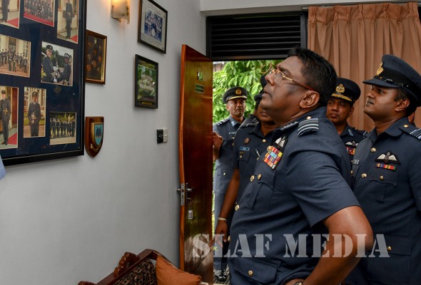 Commander's Inspection of SLAF Station Colombo