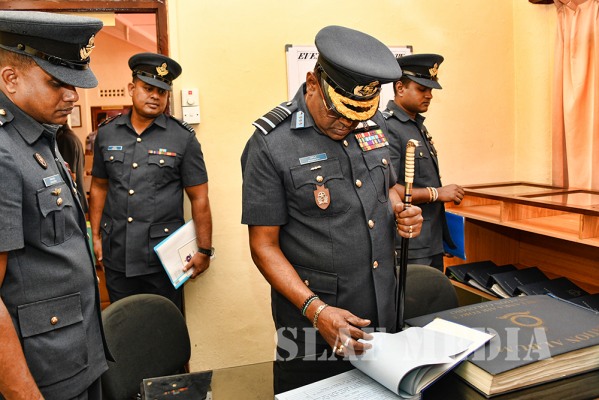 Commander's Inspection of SLAF Station Colombo