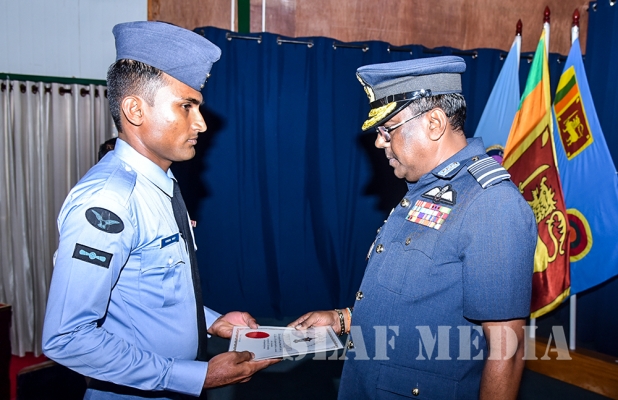 Annual Commander’s Inspection of SLAF CTS Vanni