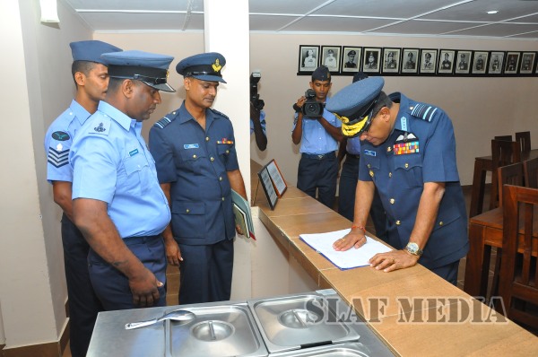 AOC's Inspection at SLAF Station Weerawila