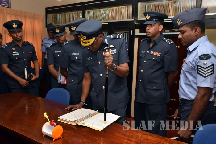 AOC's Inspection at SLAF Station Weerawila