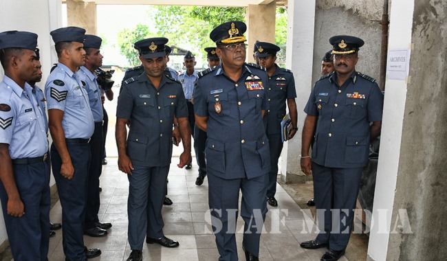 Commander's Inspection of SLAF Station Weerawila