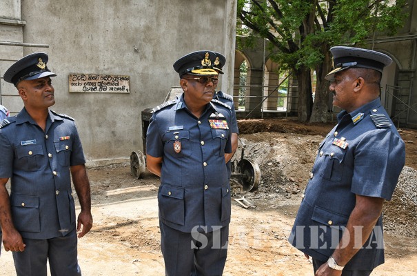 Commander's Inspection of SLAF Station Weerawila