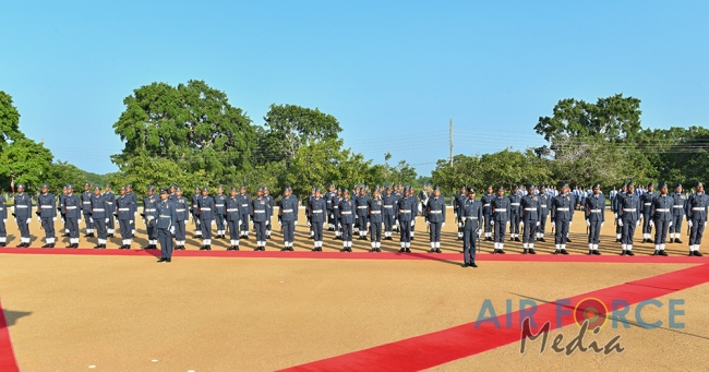Commander's Inspection of SLAF Station Weerawila