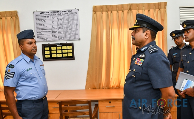 Commander's Inspection of SLAF Station Weerawila