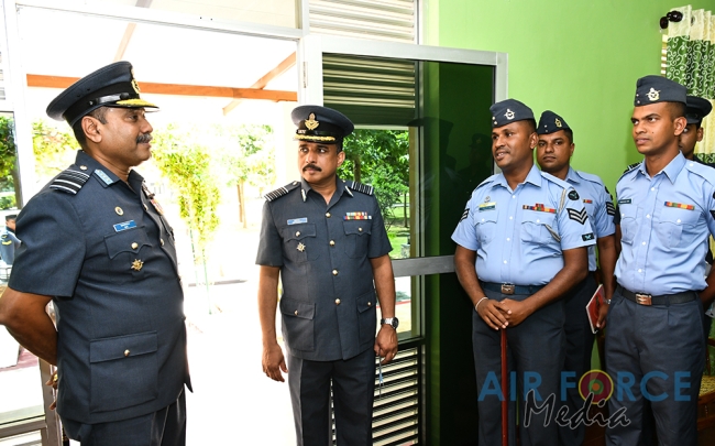 Commander's Inspection of SLAF Station Weerawila