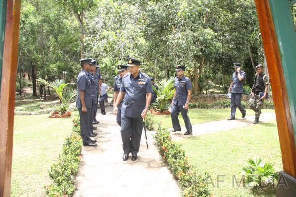 Annual Commander's Inspection - SLAF Unit Mirigama - 2012