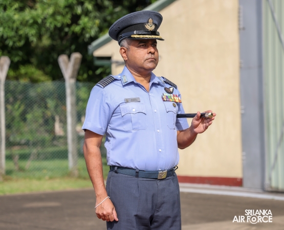 CHANGE OF COMMAND AT AIRCRAFT OVERHAUL WING SLAF BASE KATUNAYAKE