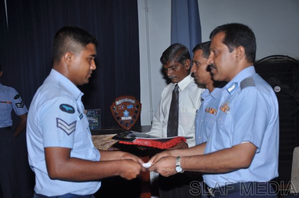 Closing Ceremony of No.01/2011 Aero Electrical And Instrument Advanced Course