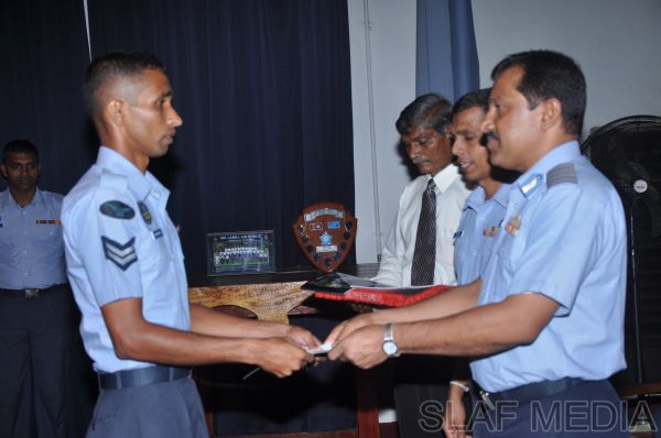 Closing Ceremony of No.01/2011 Aero Electrical And Instrument Advanced Course