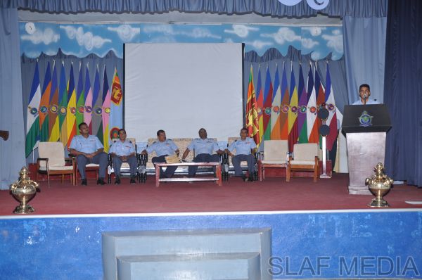 Closing Ceremony of No.01/2011 Aero Electrical And Instrument Advanced Course