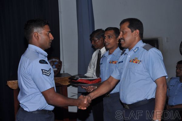 Closing Ceremony of No.01/2011 Aero Electrical And Instrument Advanced Course