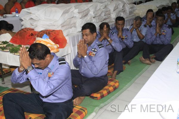 Religious
Ceremony at the Temple of Sacred Tooth
