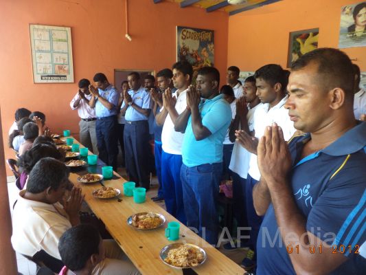 Members of the SLAF Wresting Pool Visit to “Arunoodaya Foundation” at Waikkal