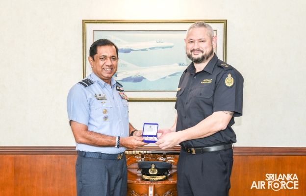 ASSISTANT
SECRETARY AT THE AUSTRALIAN DEPARTMENT OF HOME AFFAIRS CALLS ON THE
COMMANDER