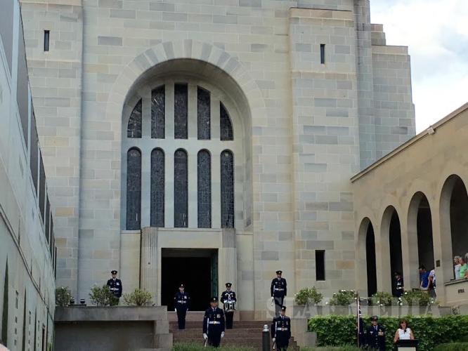 Commander of the Sri Lanka Air Force Visited the Australian War Memorial