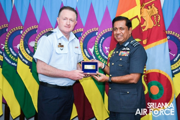 AUSTRALIAN DEFENCE DELEGATION CALL ON COMMANDER OF THE AIR FORCE