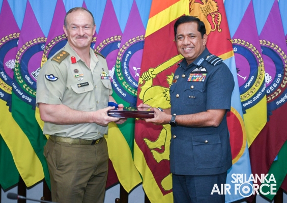 AUSTRALIAN DEFENCE DELEGATION CALL ON COMMANDER OF THE AIR FORCE