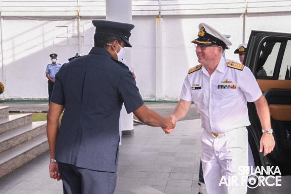 AUSTRALIAN DEFENCE DELEGATION CALL ON COMMANDER OF THE AIR FORCE