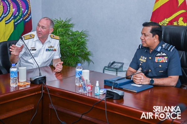 AUSTRALIAN DEFENCE DELEGATION CALL ON COMMANDER OF THE AIR FORCE