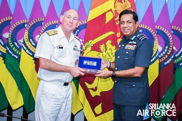 AUSTRALIAN DEFENCE DELEGATION CALL ON COMMANDER OF THE AIR FORCE