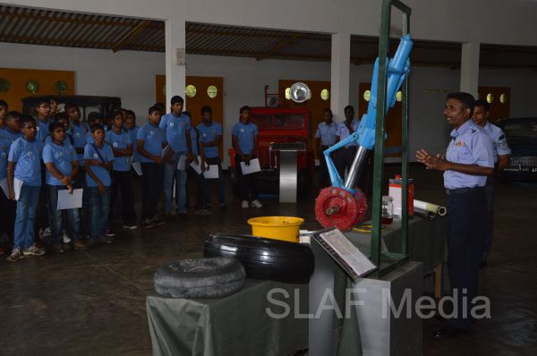 Young Aviators Participated their Second Session of Aviation Fundamentals