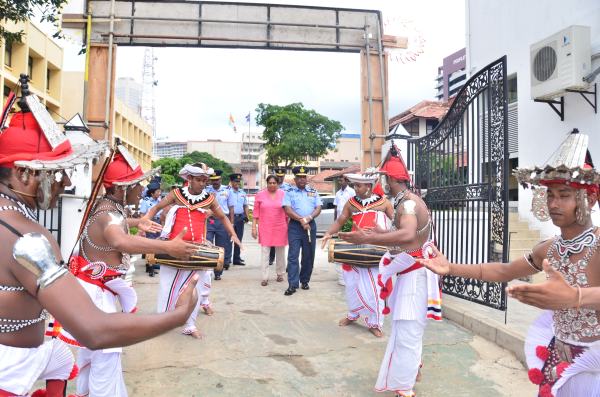 Sri Lanka
Air Force Avurudu Pola 2014