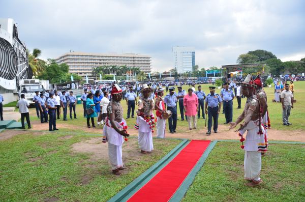 Sri Lanka
Air Force Avurudu Pola 2014