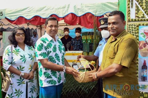 SLAF GREETS THE SINHALA & HINDU NEW YEAR WITH “AURUDU UDANAYA AND AURUDU POLA”