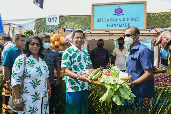 SLAF GREETS THE SINHALA & HINDU NEW YEAR WITH “AURUDU UDANAYA AND AURUDU POLA”