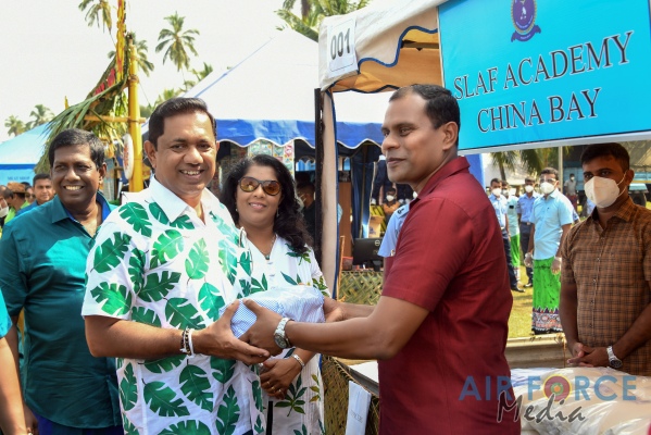 SLAF GREETS THE SINHALA & HINDU NEW YEAR WITH “AURUDU UDANAYA AND AURUDU POLA”