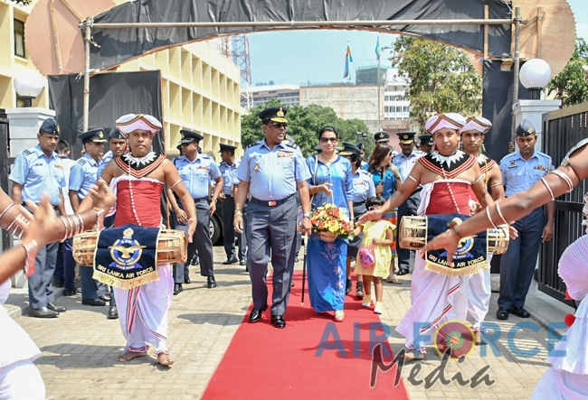 SLAF Prepares to Greet the Traditional New Year with the Air Force