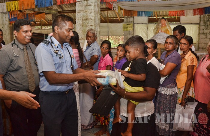 SLAF Medical Teams Assist flood victims at Ayagama