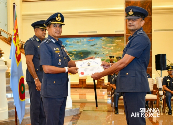 AWARDING
CEREMONY OF AIR CREW QUALIFICATION INSIGNIA AND CERTIFICATES OF
COMMENDATION