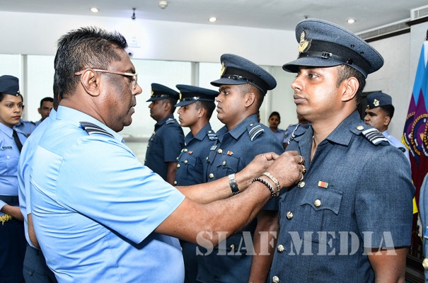 Awarding of Flight Engineer, Air Surveillance Brevets and Fighter Controller Badges